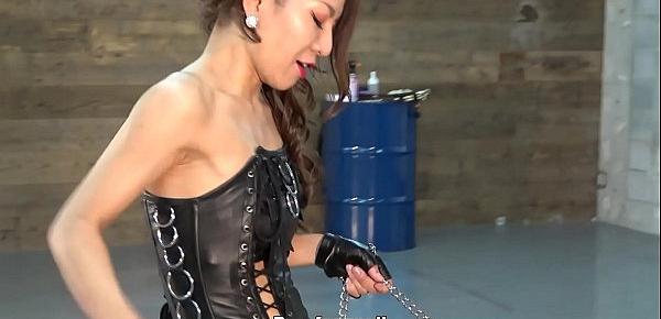  Japanese dominatrix rides and whips her slaves like horse